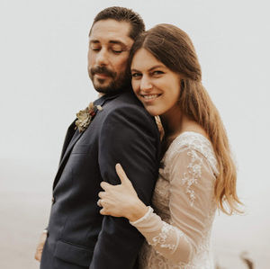 Meet your Posher, Carly sarah